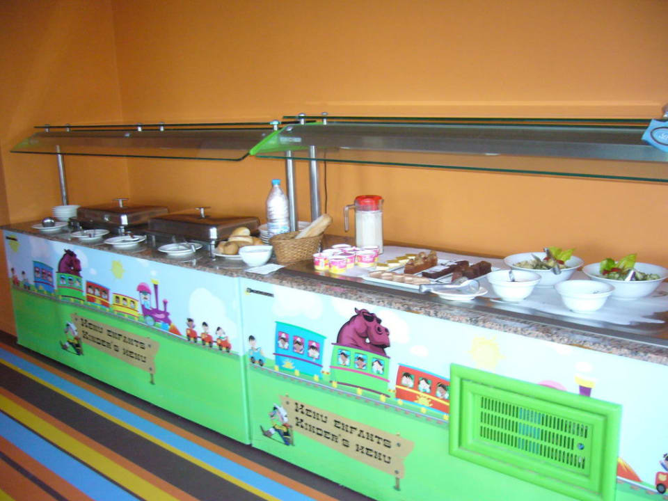 Kinder Büffet TUI MAGIC LIFE Africana