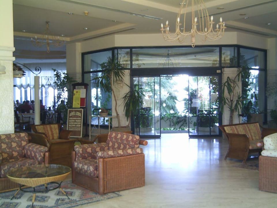 Lobby Aska Hotel Just in Beach