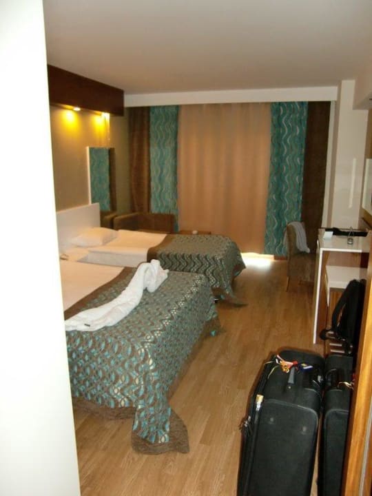 Doppelbett und ein Einzelbett Seaden Sea World Resort & Spa