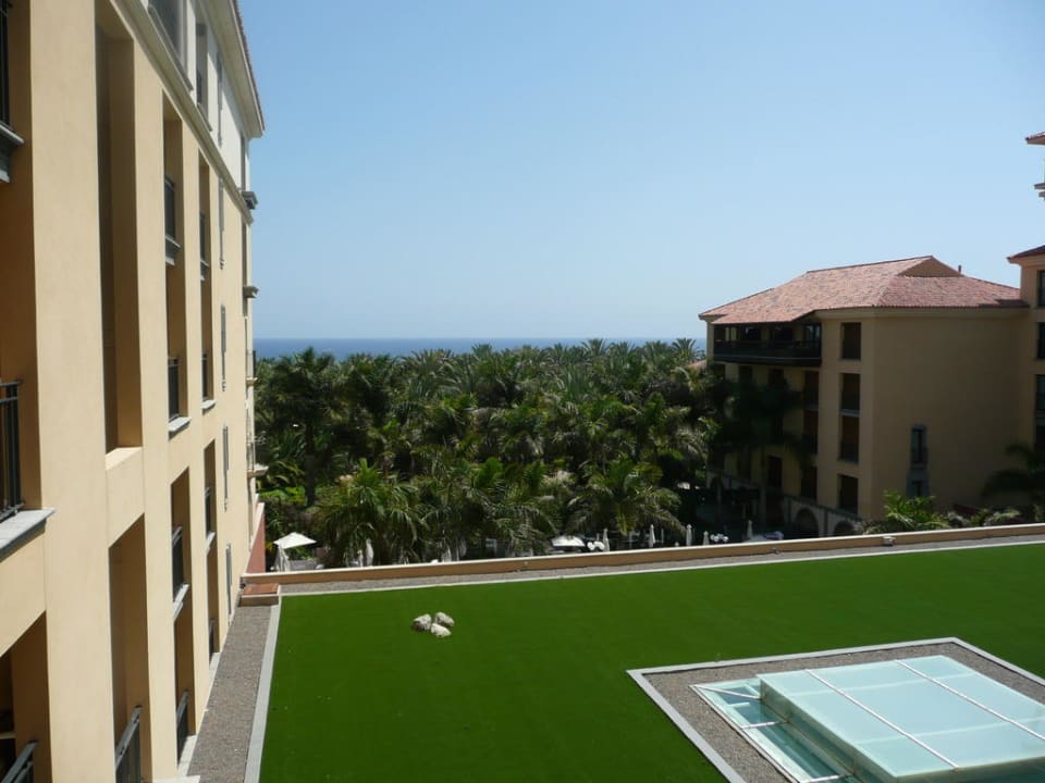 Widok z balkonu Lopesan Costa Meloneras, Resort & Spa