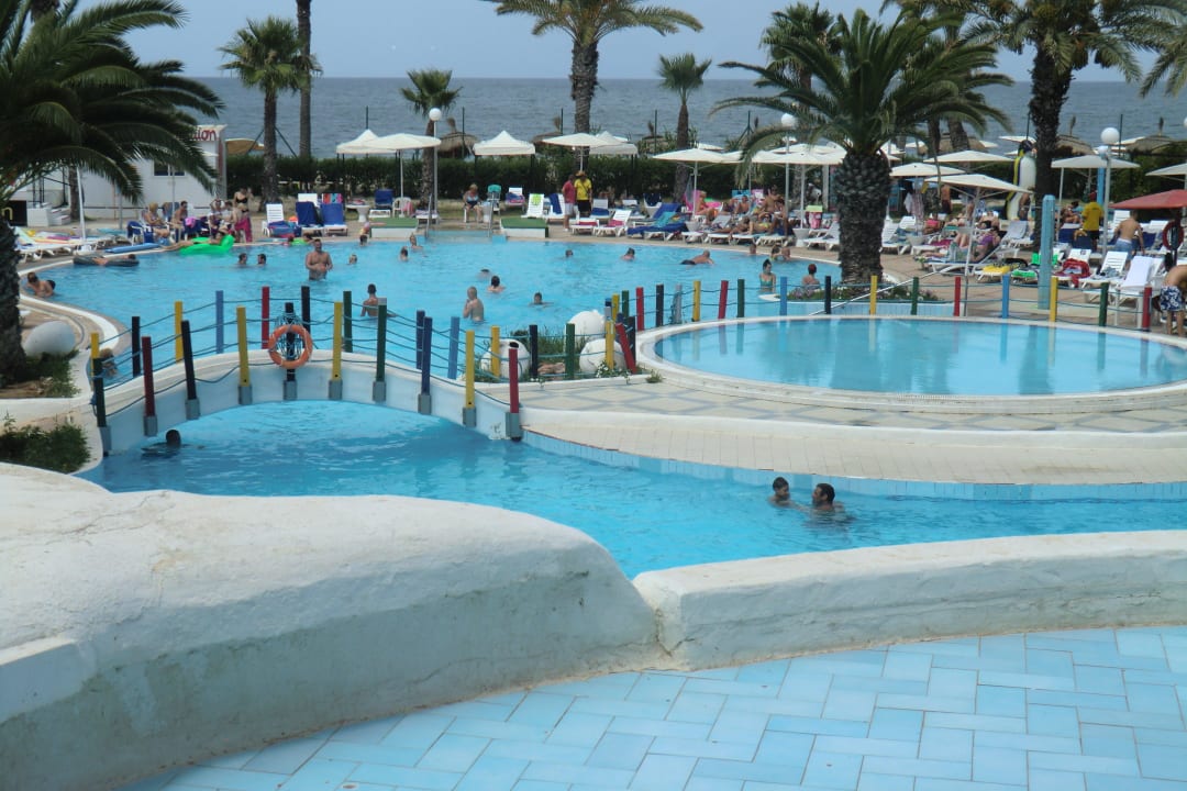 Hotel Pool Hotel El Mouradi Skanes Beach
