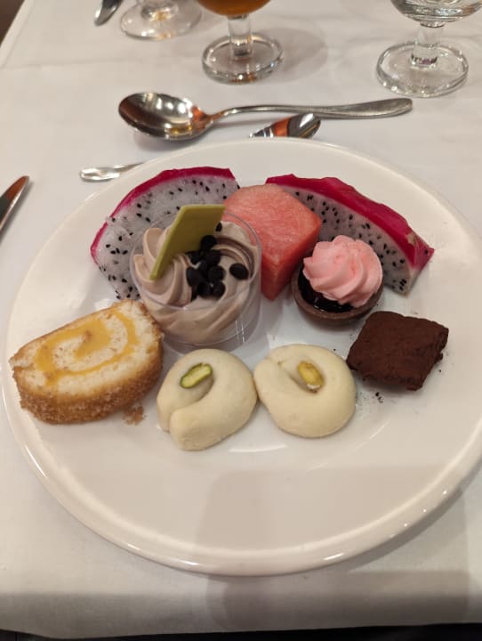 Gastro Hotel Riu Dubai