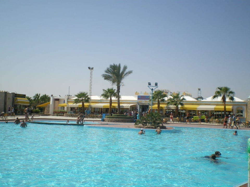 Restauracja Dolce Vita Mirage Bay Resort & Aqua Park