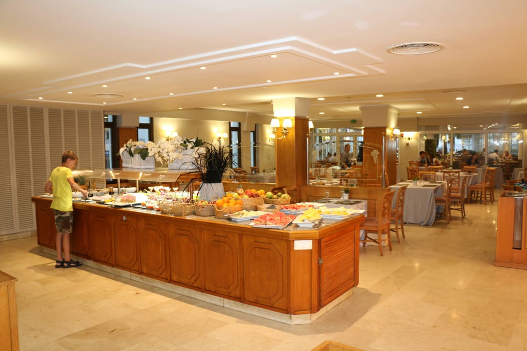 Restaurant & Buffet allsun Hotel Sumba