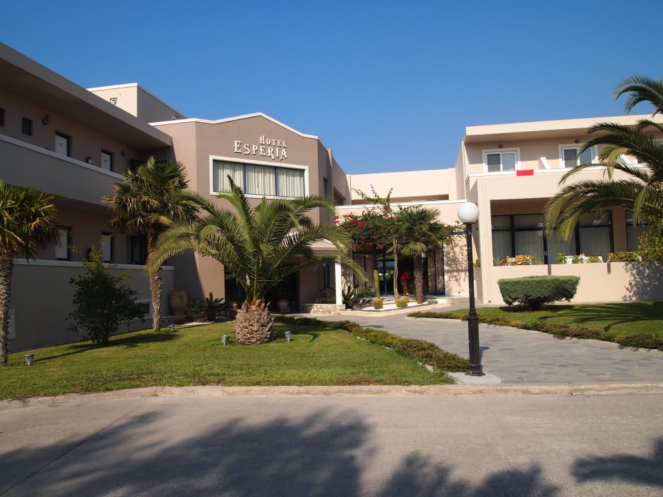 Hoteneingang Hotel Esperia