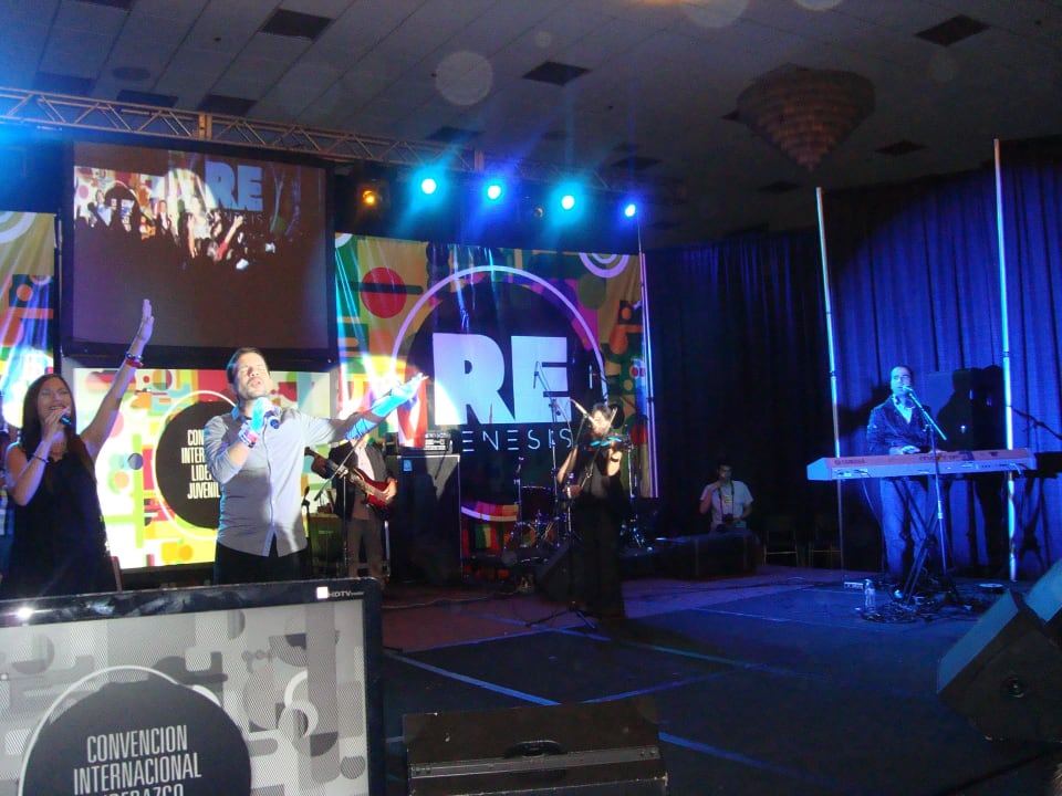 Concierto en Sala del Hotel Doubletree Hotel at the Entrance to Universal Orlando