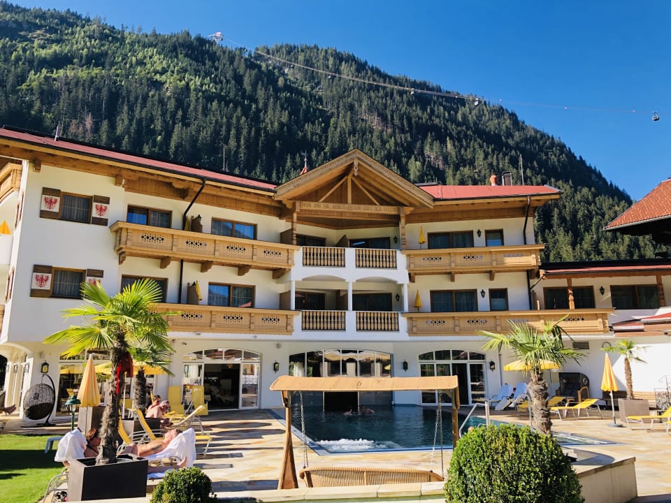 Außenansicht Hotel Edenlehen