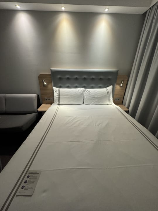 Zimmer Premier Inn Leipzig City Hahnekamm Hotel