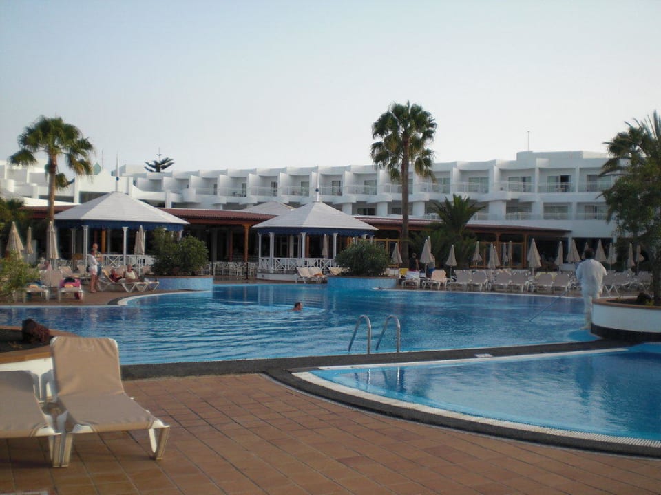 1 Pool Hotel Riu Paraiso Lanzarote