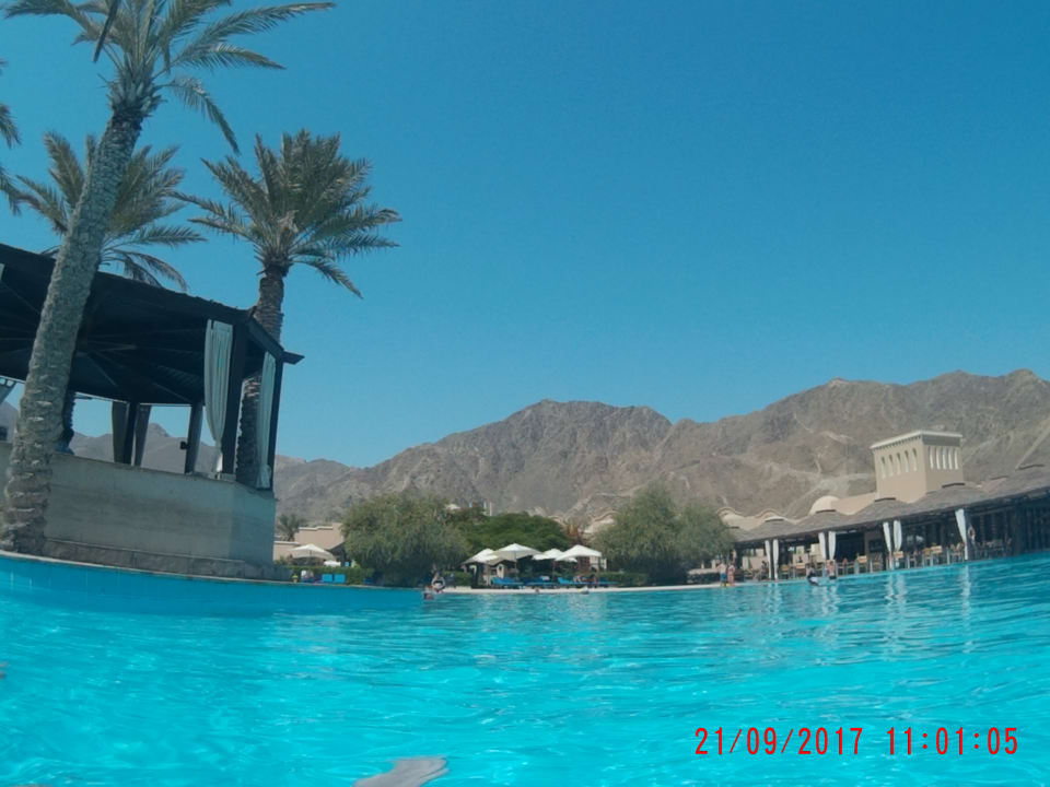 Pool Miramar Al Aqah Beach Resort