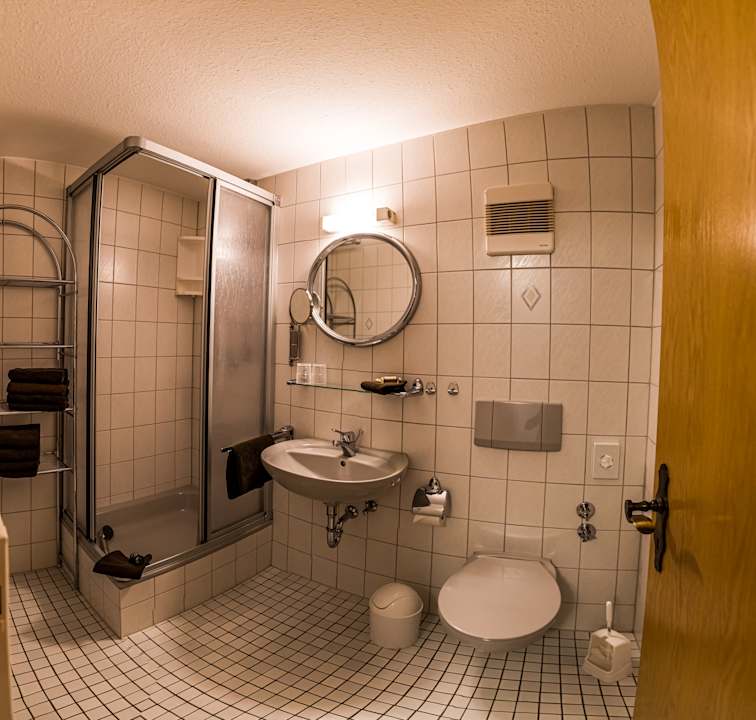 Zimmer Gästehaus Holzer Kreuz