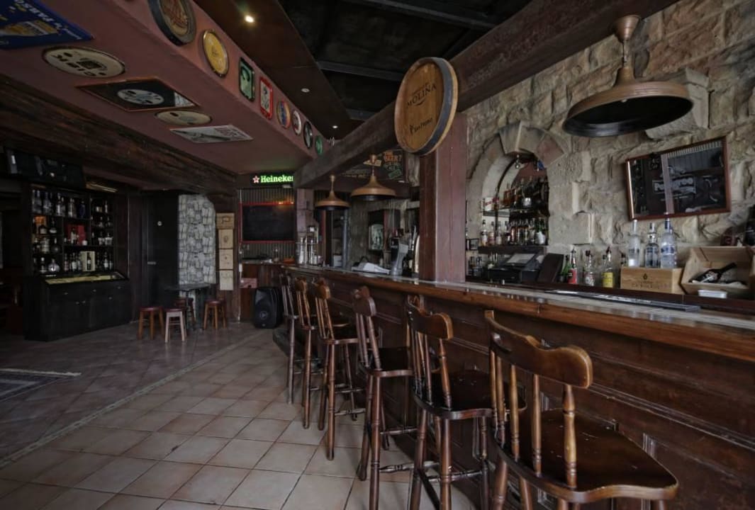 English Style Pub - Bar at Porto Azzurro Hotel Porto Azzurro Resort