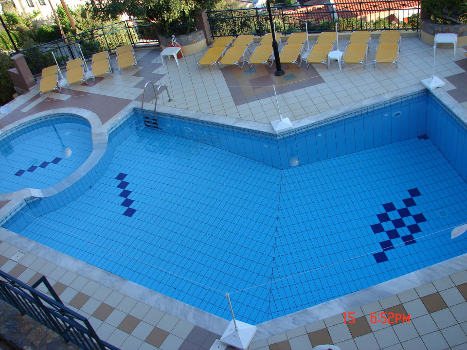 Der 3 Pool oben im gekauften Hotelkomplex Eurohotel Katrin Hotel & Bungalows