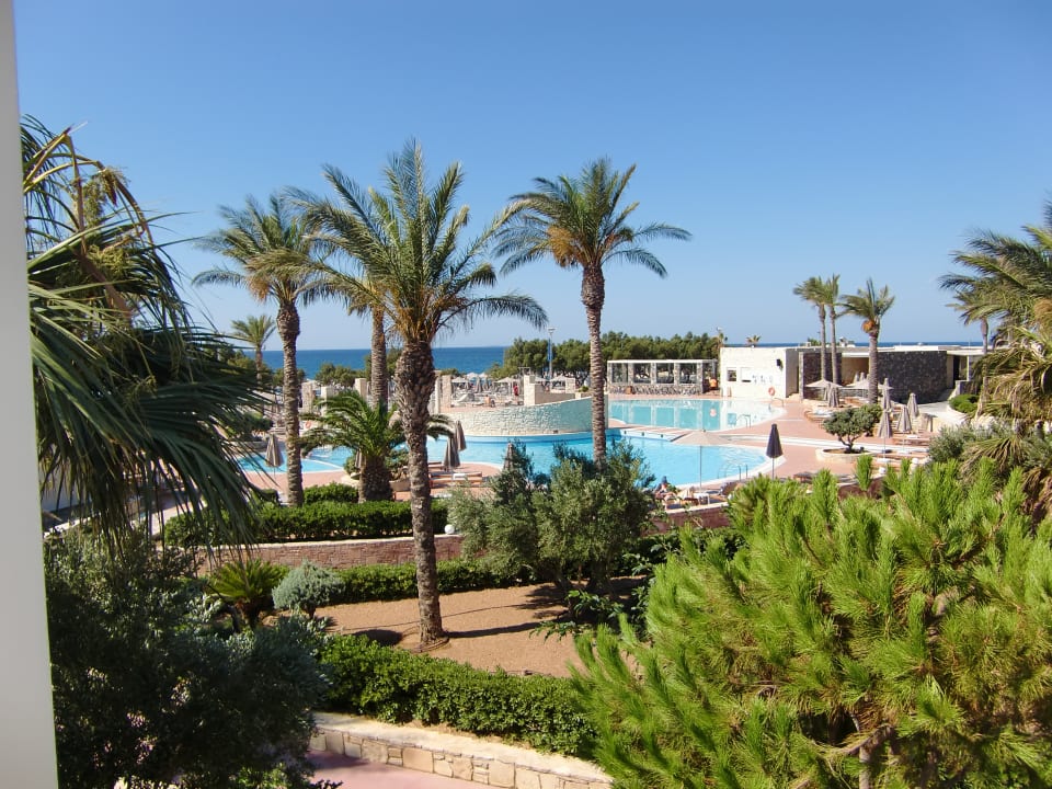 Pool Ostria Resort & Spa
