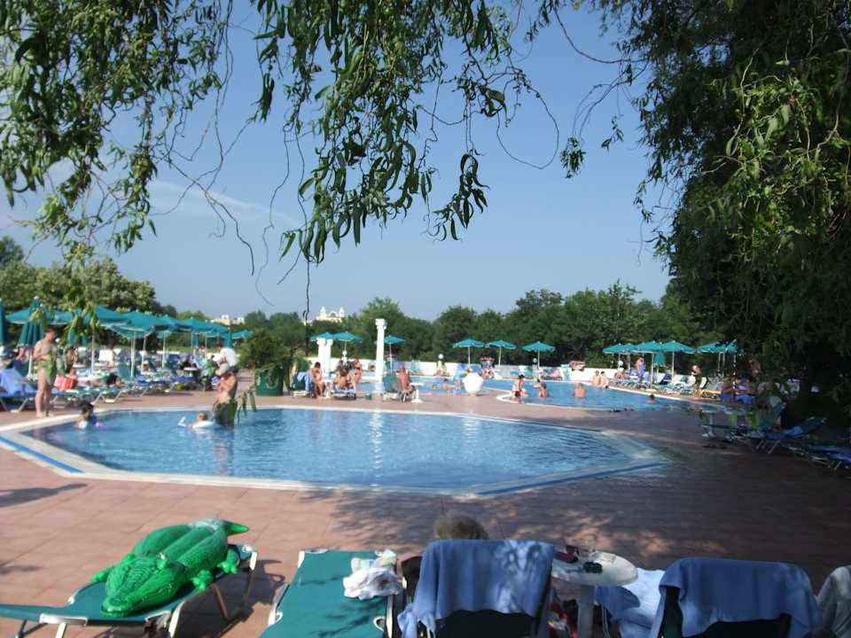 Kinderpool Duni Royal Holiday Village