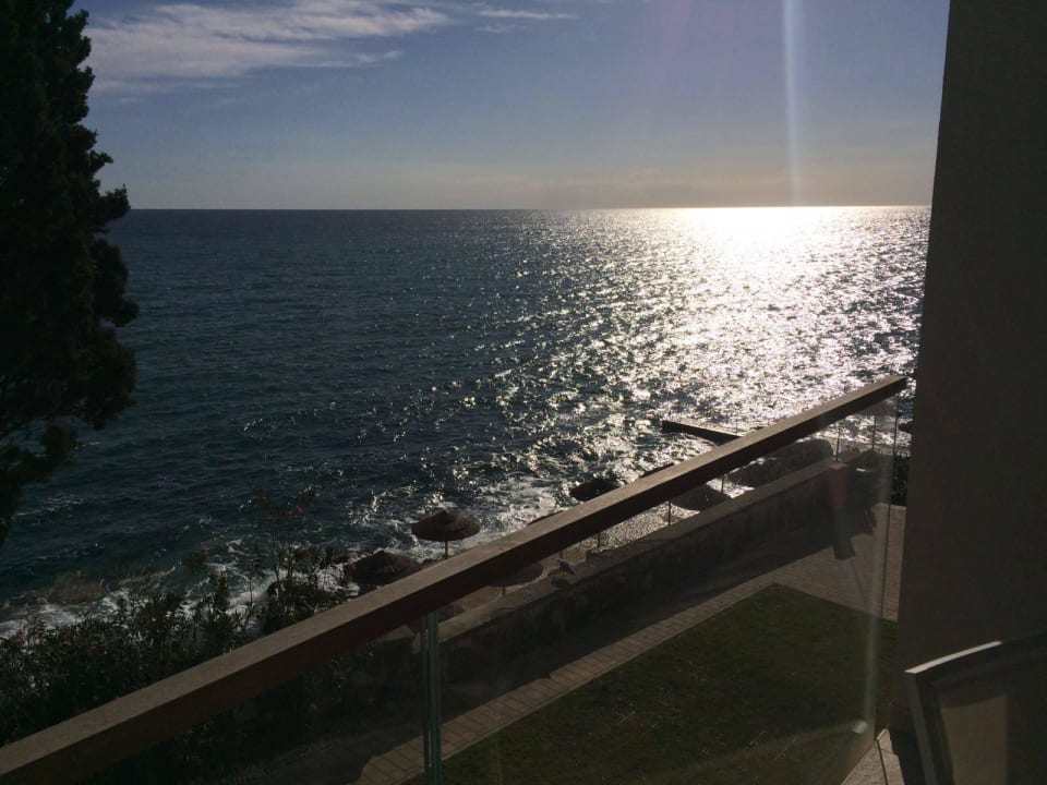 Privatstrand Miramare vom Zimmer aus fotografiert Isabella Island Miramare  Suites & Villas