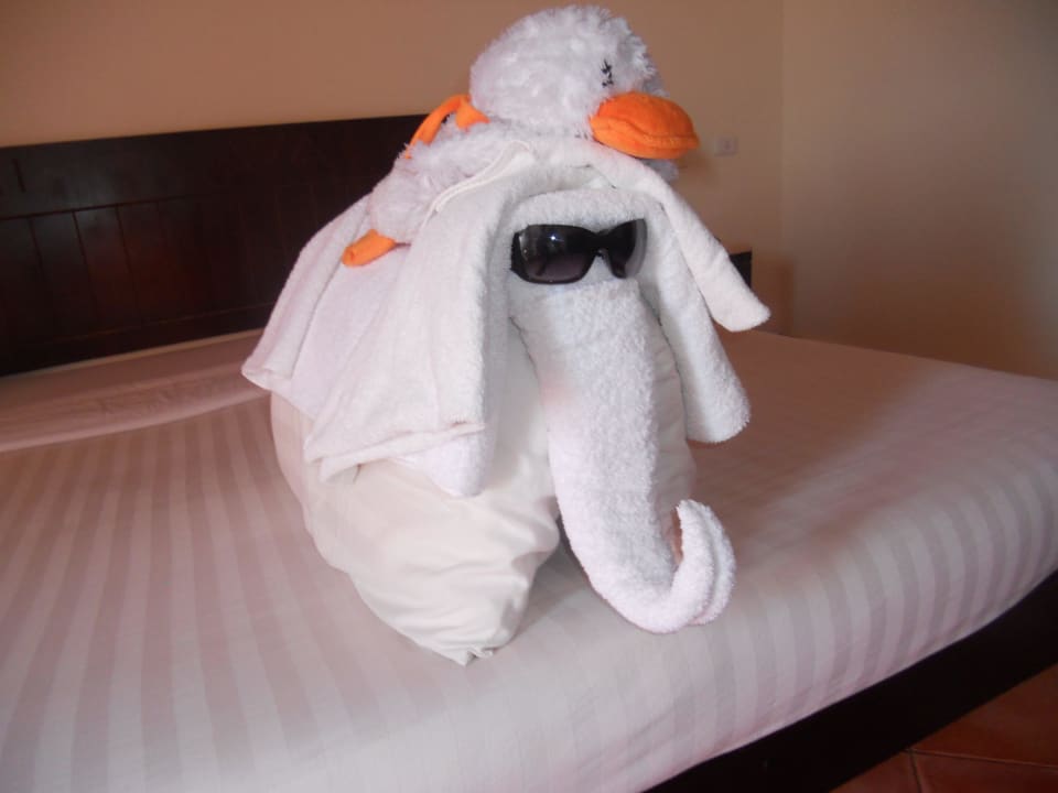 Tolle Figuren Three Corners Sea Beach Resort