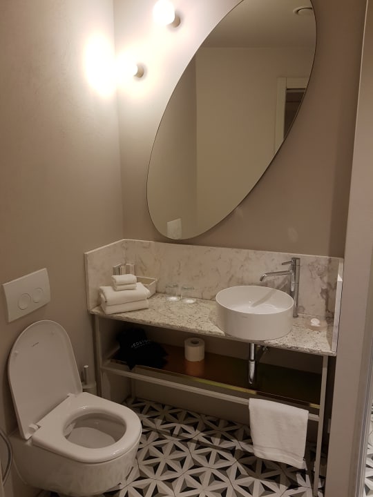 Zimmer Redstone Boutique Hotel