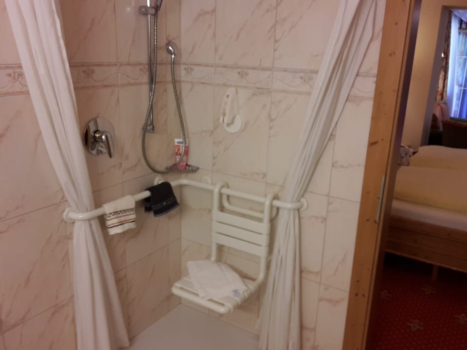 Zimmer Platzlhof - Mein Hotel im Zillertal