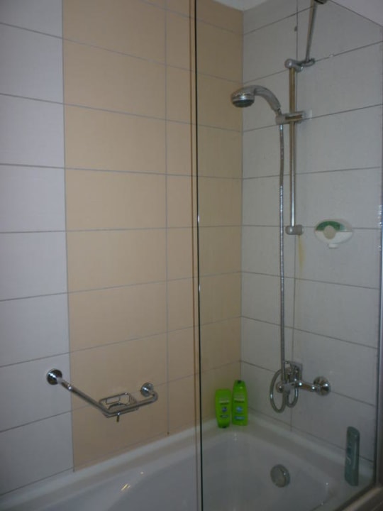 Badewanne, Dusche Solivia Hotel