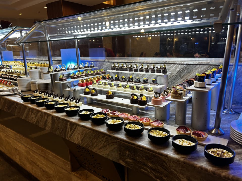 Gastro Serenity Alpha Beach