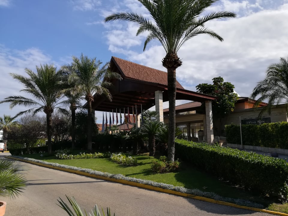 Gartenanlage VIVA Blue & Spa