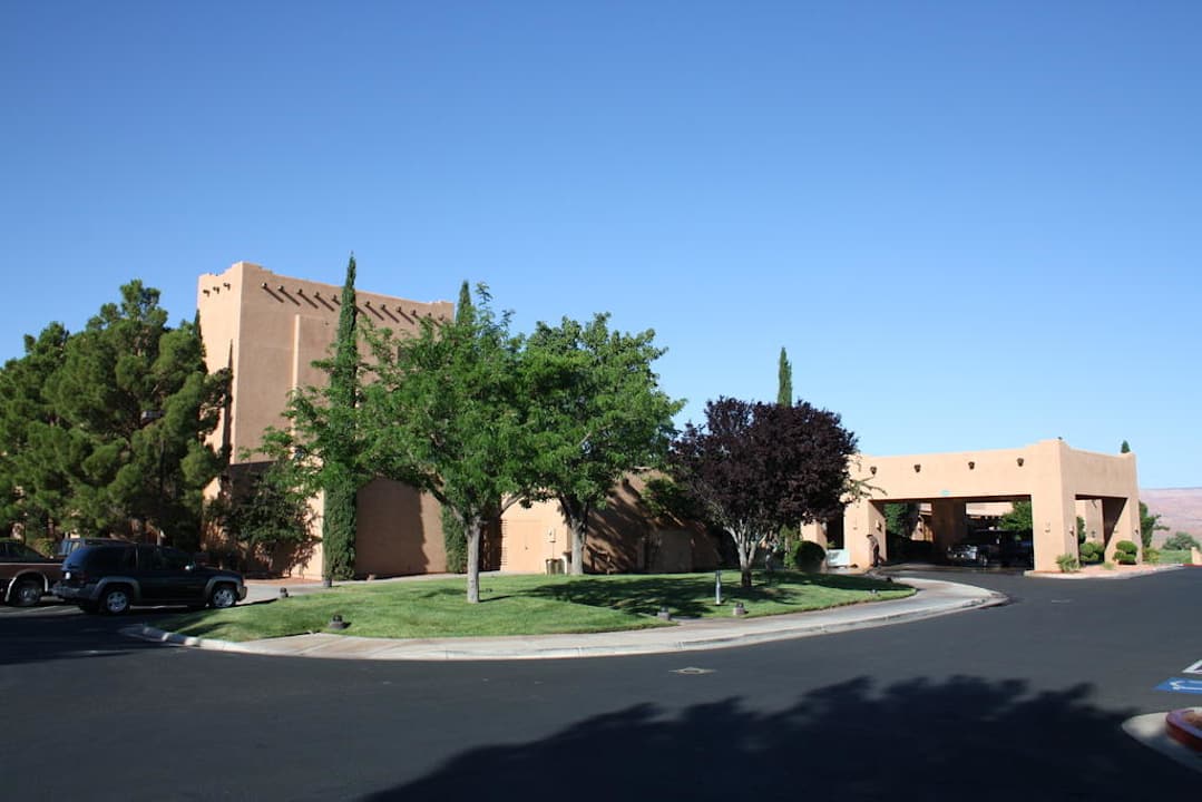 Außenanlage Courtyard Page at Lake Powell