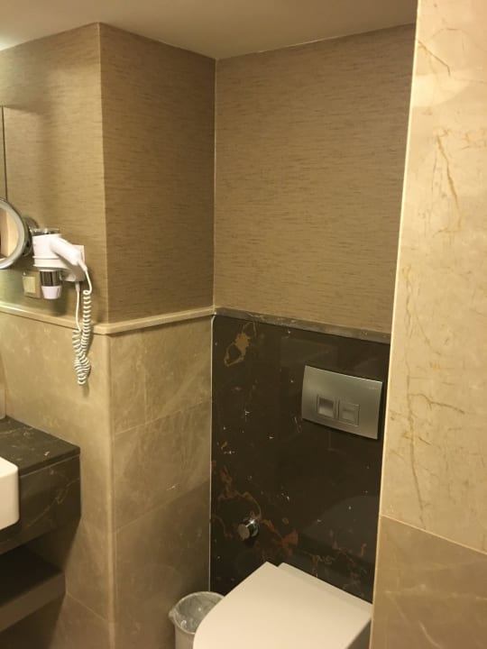 Bad Hotel Grand Side
