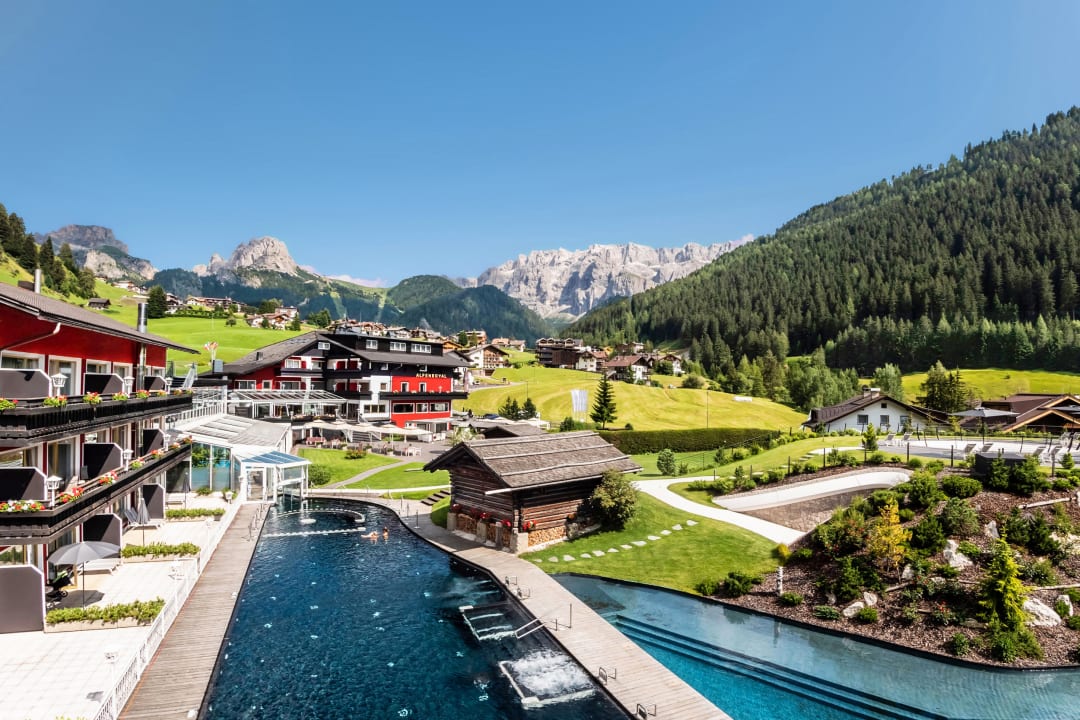 Gartenanlage Hotel Alpenroyal