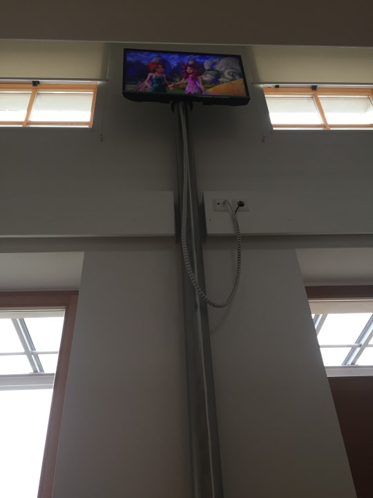 Höhenverstellbarer Fernseher Pension Havelfloß