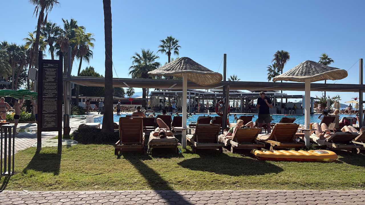 Pool Club Tuana Fethiye