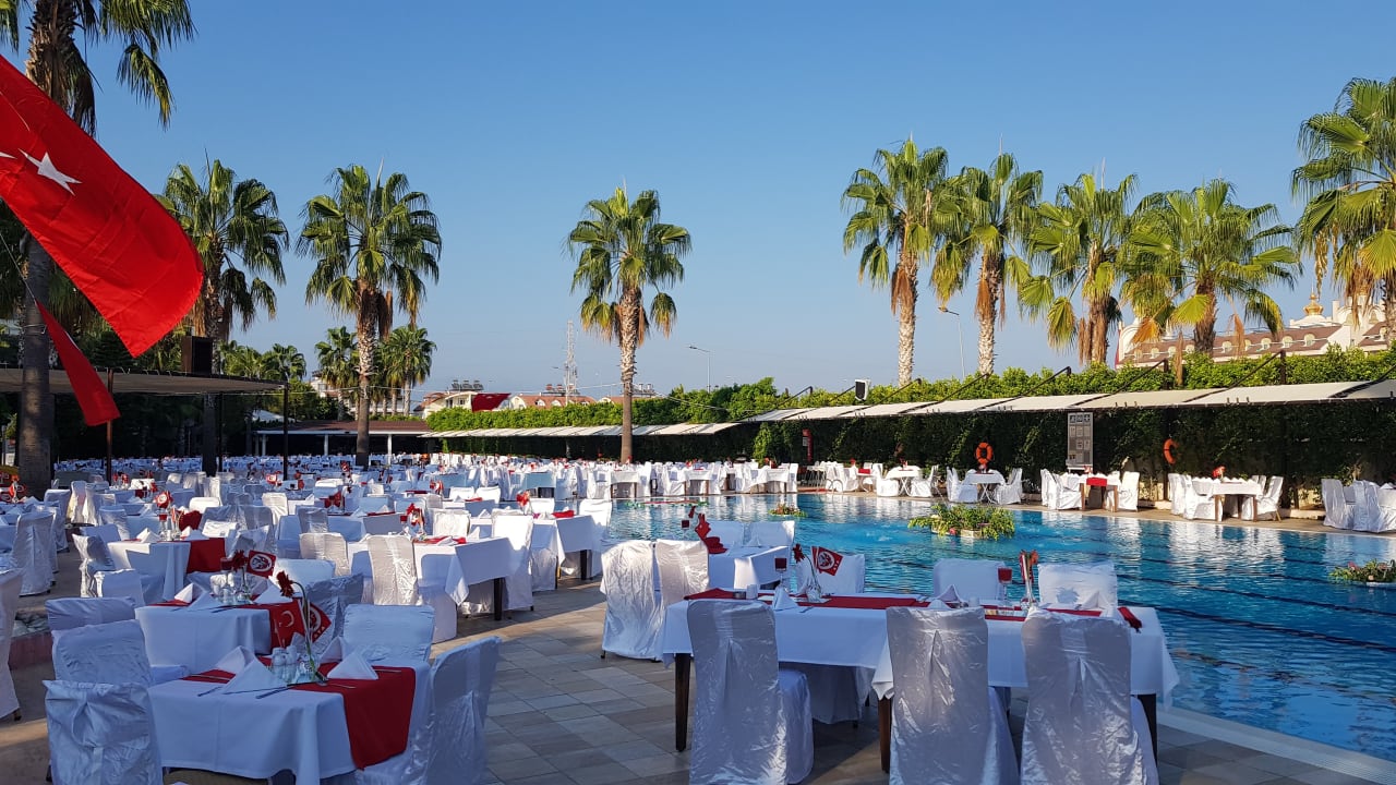 Pool Hane Family Resort