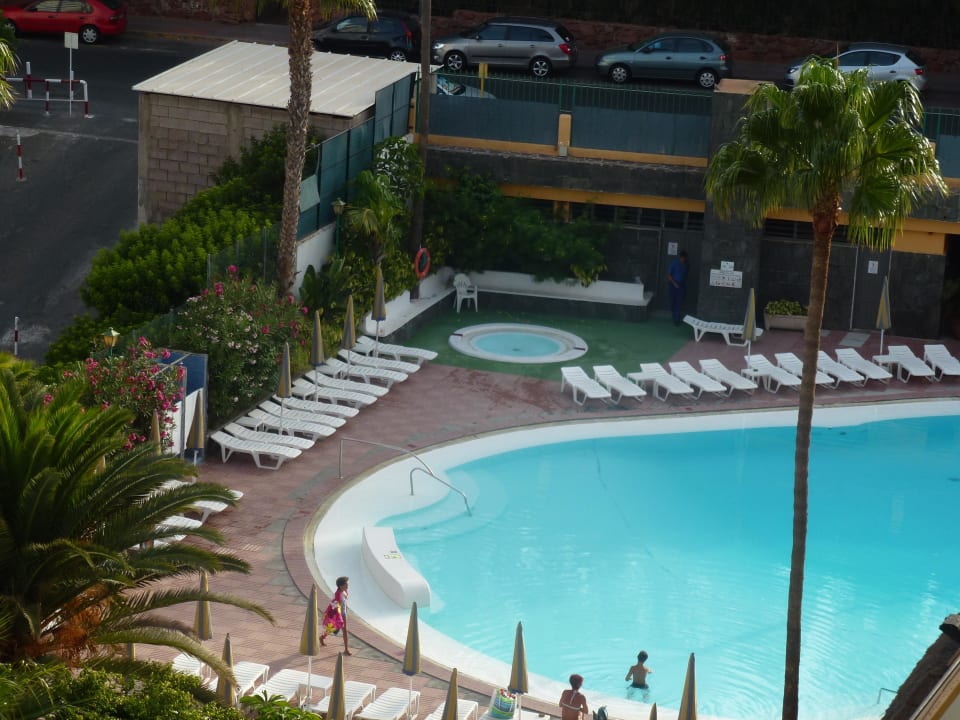 Hauptpool allsun Hotel Lucana