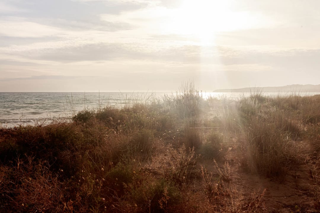 Strand Luna Minoica Suites and Apartments