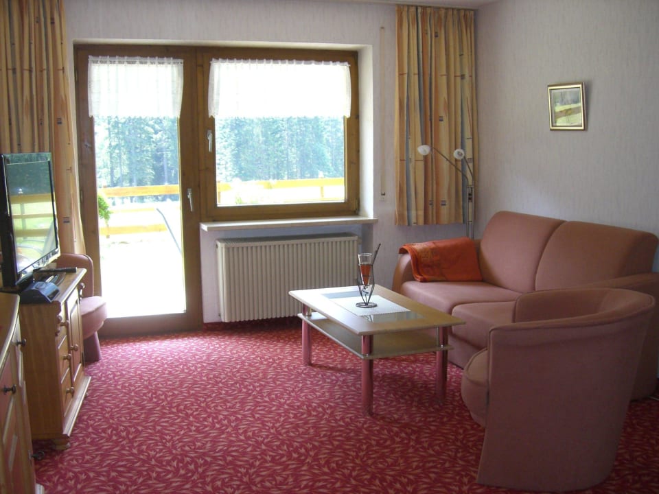 Ferienwohnung Wohnzimmer Gästehaus Susanne