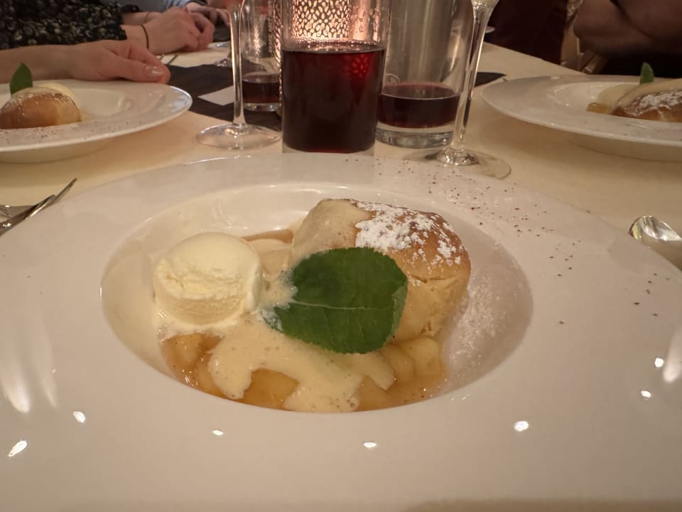 Gastro Warias Hotel & Restaurant am Geiseltalsee - Nähe Merseburg