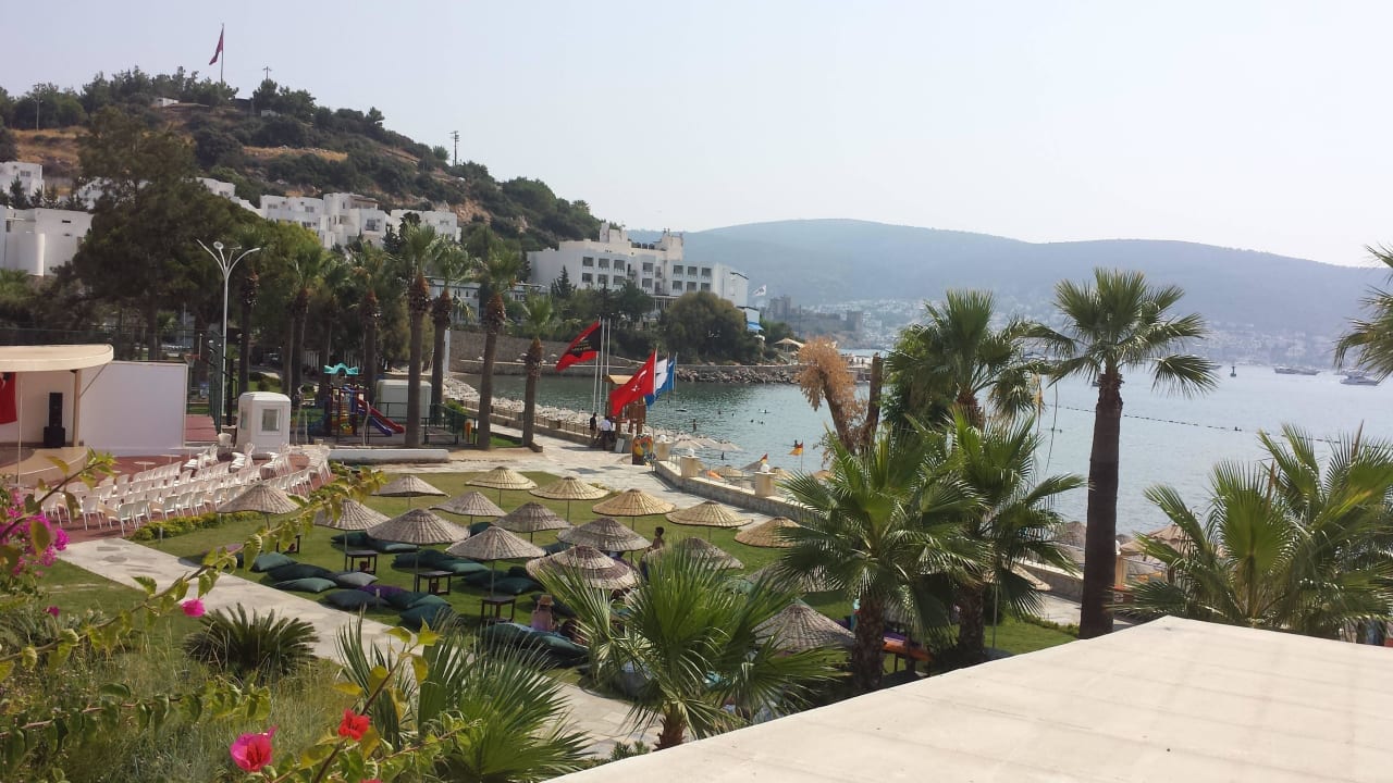 Strand Salmakis Resort & Spa