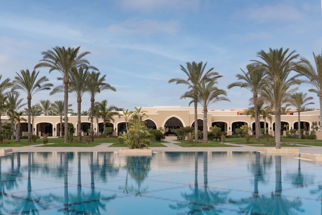 Pool Jaz Oriental, Almaza Bay