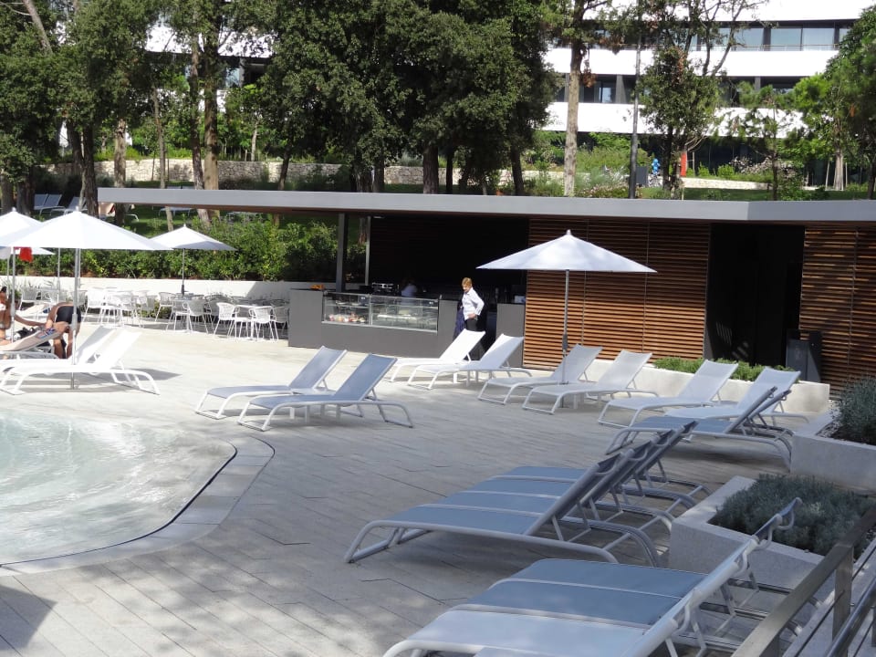 Poolbar Lone Hotel by Maistra Collection