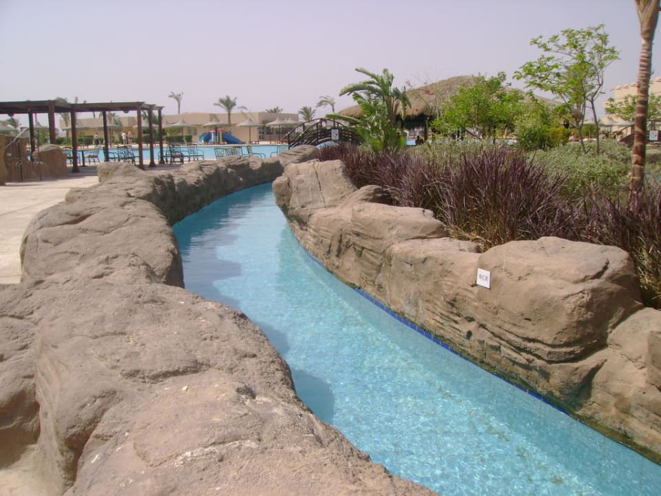 Река Pyramisa Beach Resort Sahl Hasheesh