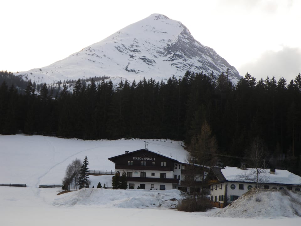 Pension von der Loipe aus gesehen Pension Margret-Leutasch