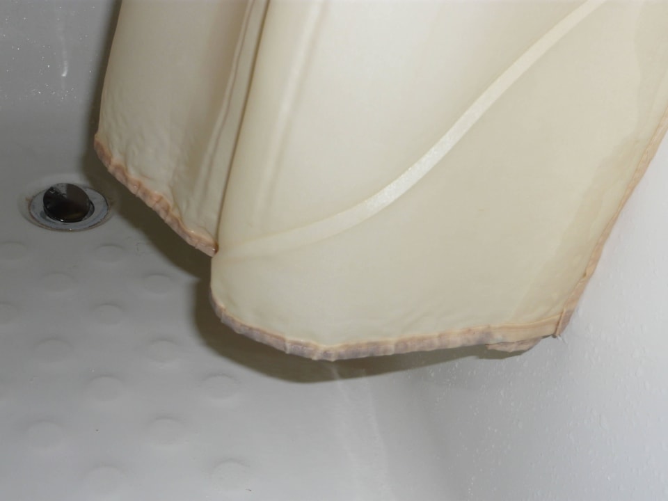 Der "tolle" Vorhang in der Dusche Three Corners Equinox Beach Resort