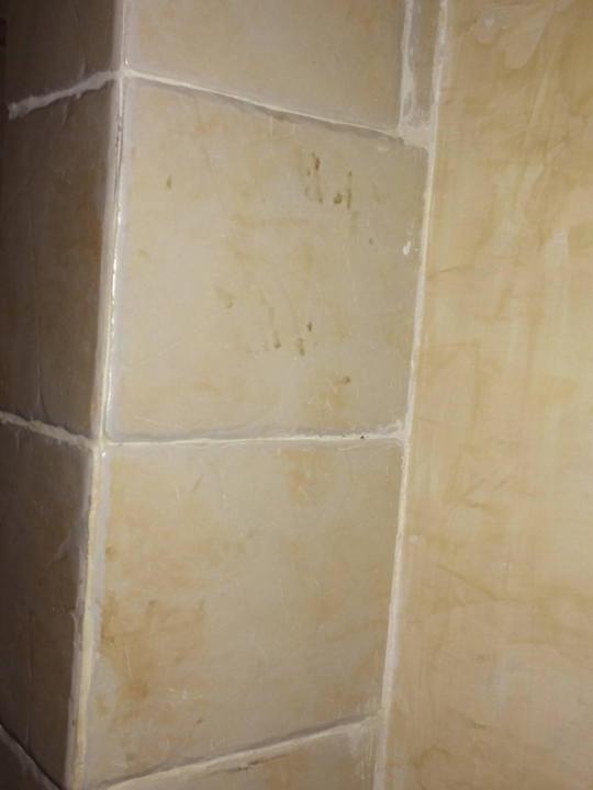 Dreck an den Wänden...Wiesooo? Pickalbatros Alf Leila Wa Leila Resort - Neverland Hurghada