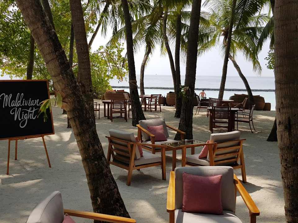 Außenansicht Baros Maldives Resort