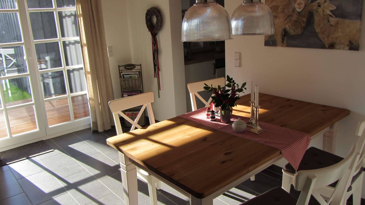 Zugang vom Wohnzimmer zur Terrasse Ferienwohnung Kleine Brise