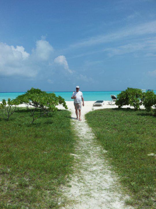 Strandspaziergang Ende Meeru Maldives Resort Island