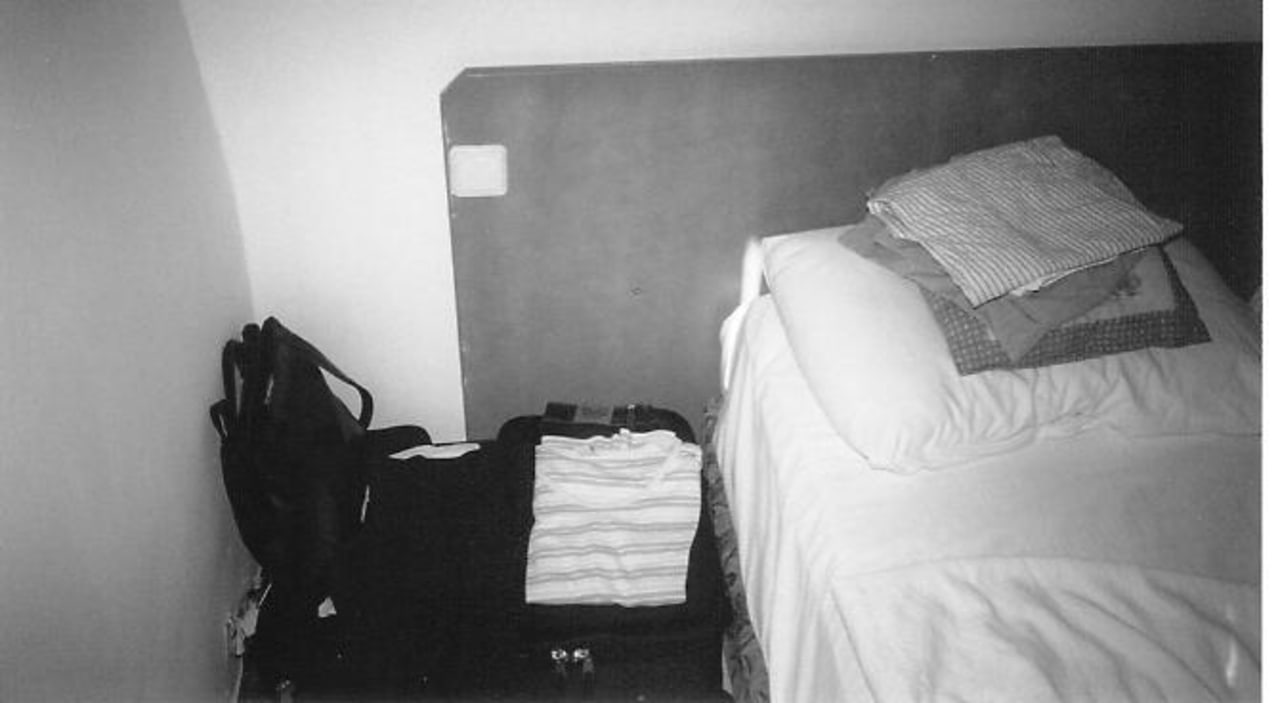Fehlender Nachtschrank meiner Mitreisenden Narcia Resort Side