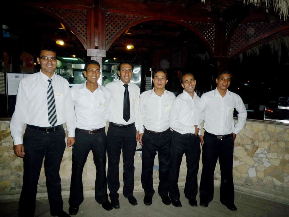 Dream Team im Beach-Restaurant Iberotel Makadi Beach