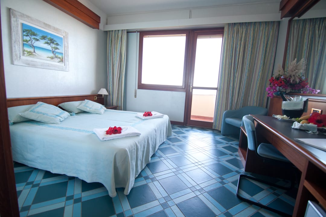 Zimmer Club Esse Roccaruja