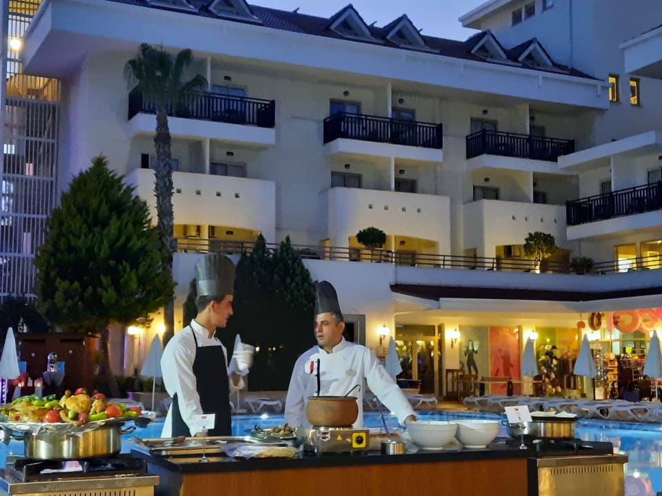 Gastro Side Aquamarin Resort & Spa